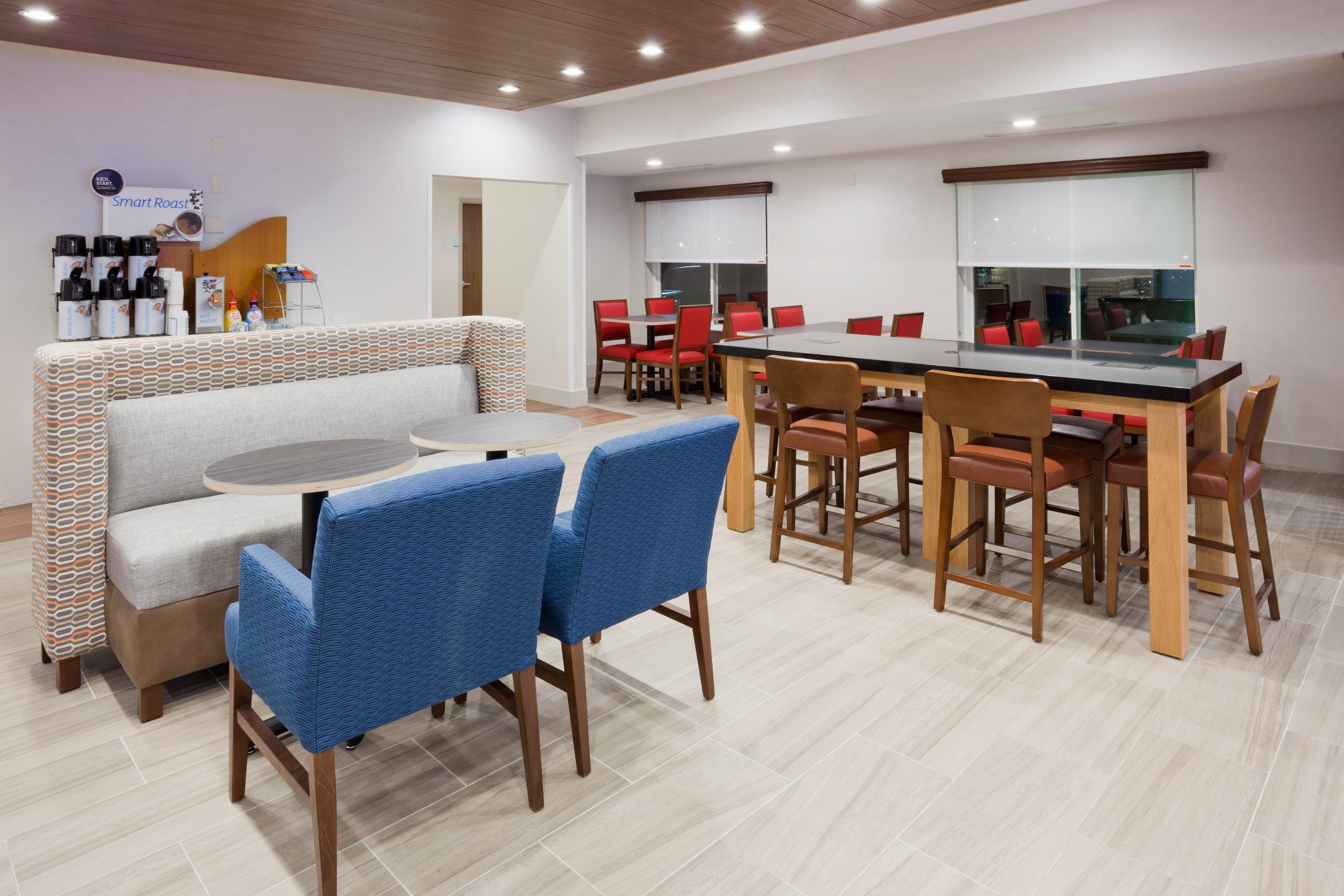 Holiday Inn Express & Suites - Dickinson By Ihg Extérieur photo