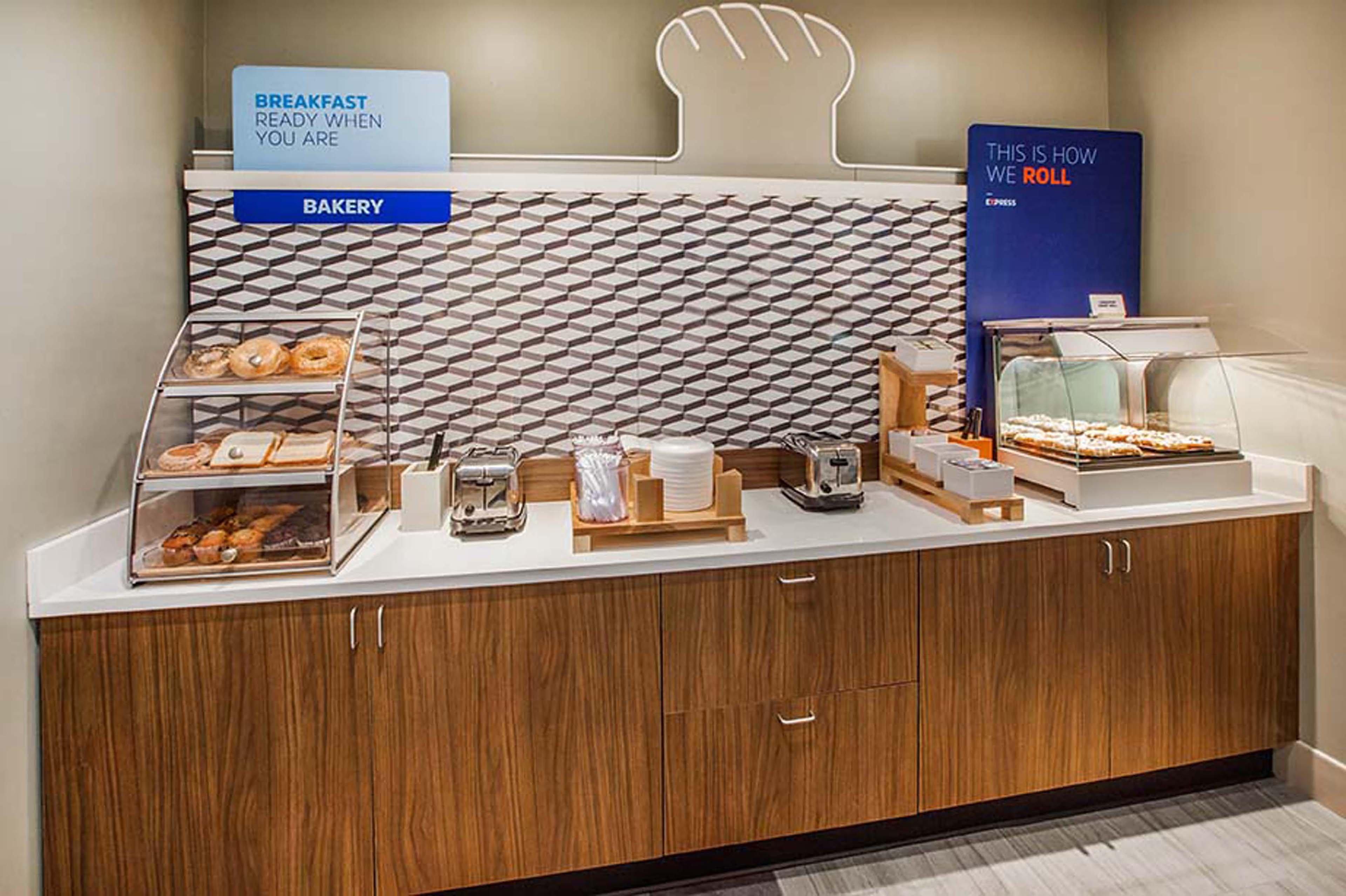 Holiday Inn Express & Suites - Dickinson By Ihg Extérieur photo