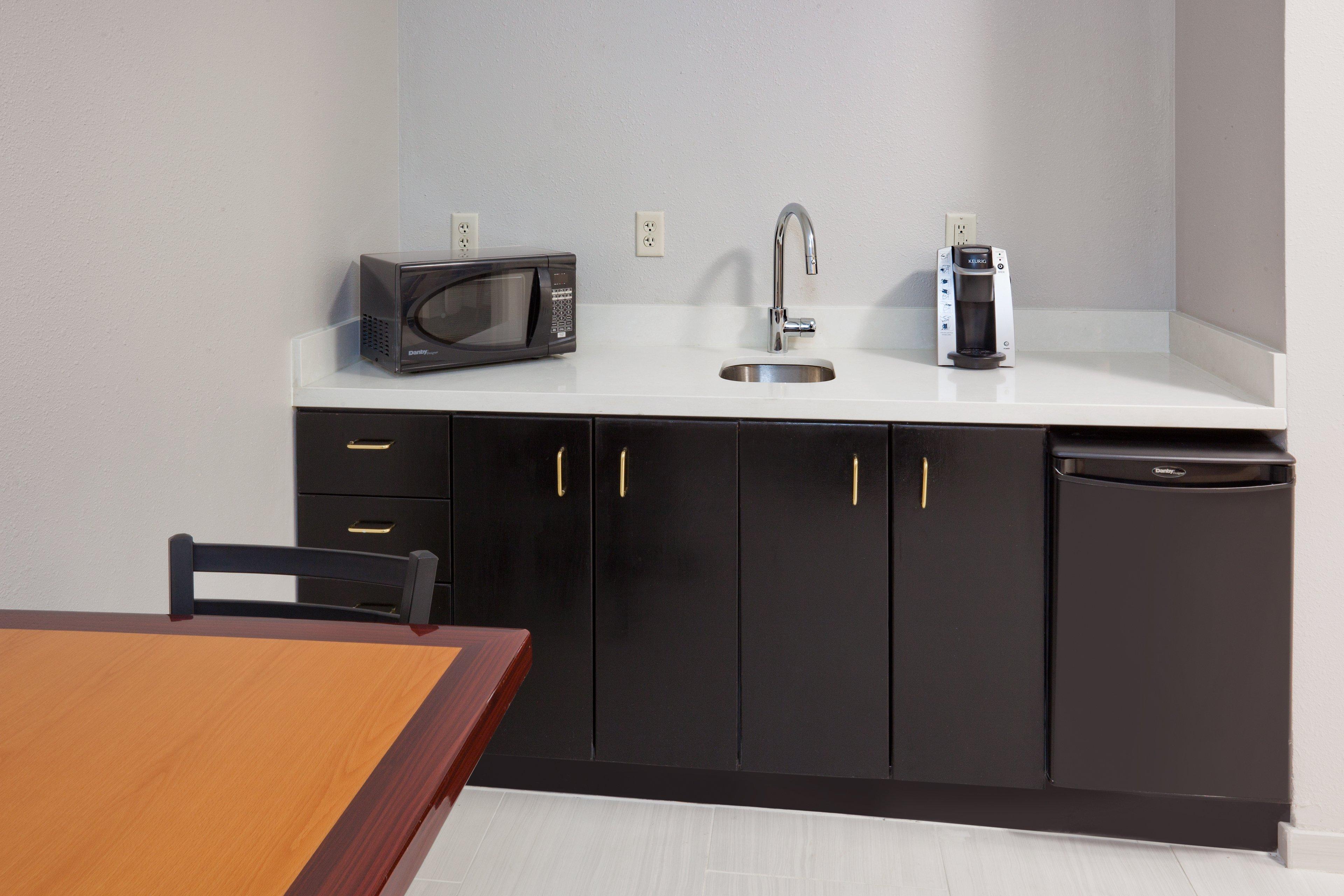 Holiday Inn Express & Suites - Dickinson By Ihg Extérieur photo
