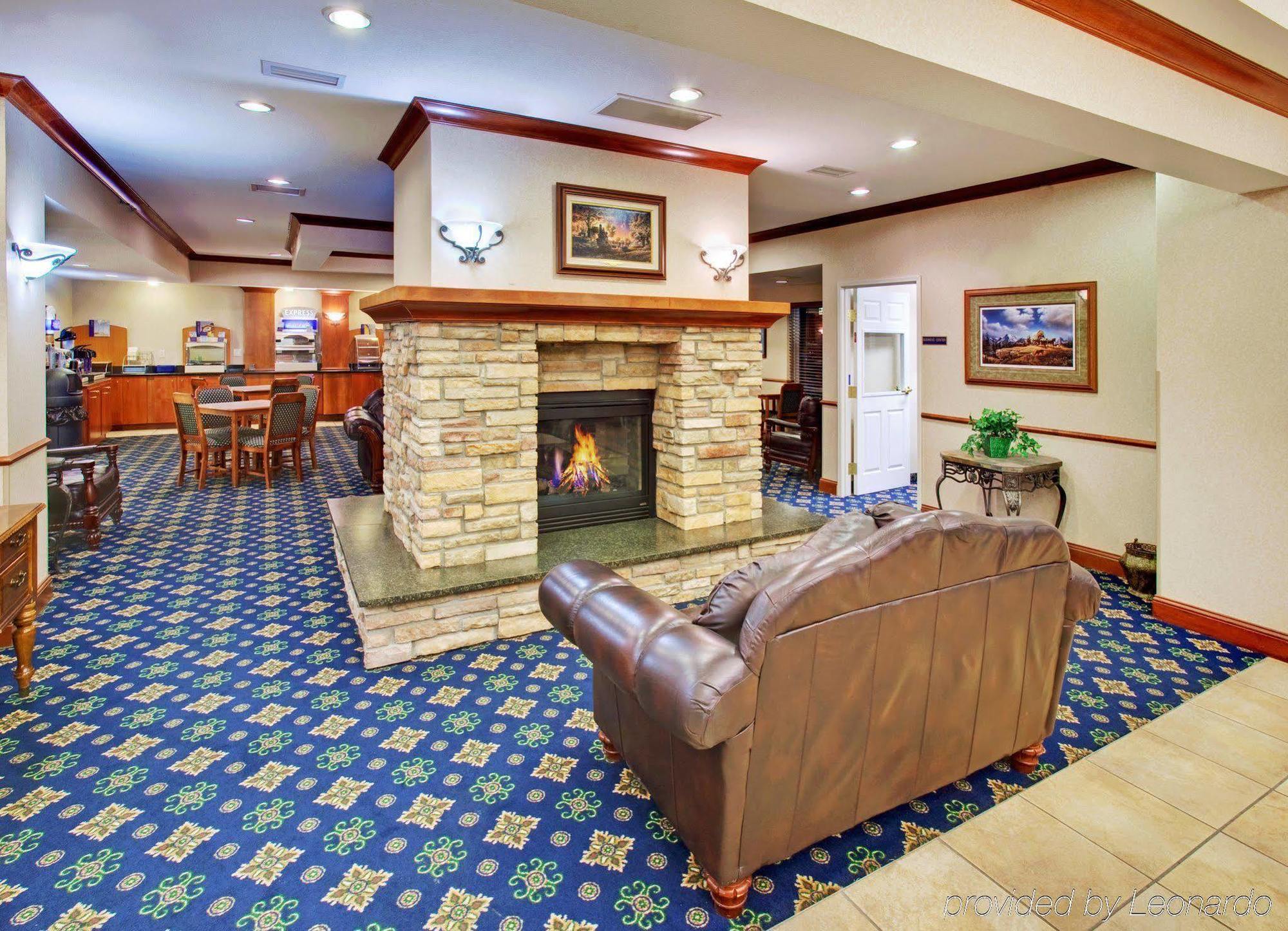 Holiday Inn Express & Suites - Dickinson By Ihg Intérieur photo